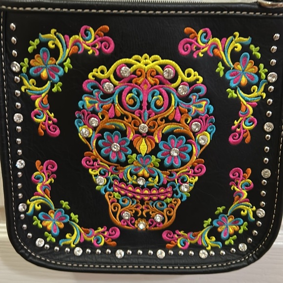 Montana West Black Crossbody Bag with Embroidered Patterns - Picture 5 of 5
